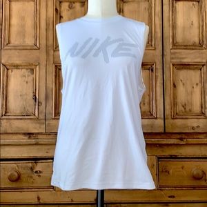 Nike graphic tank